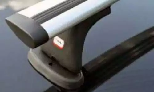Оригинальное фото багажника Amos Koala K-D KKD120AERSIL на крышу Mazda 6 sedan I 2002-2008гг., установленного на автомобиль. - Фотография 3