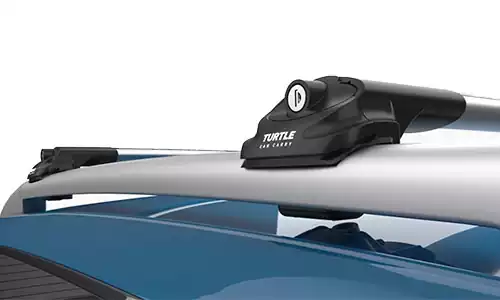Оригинальное фото багажника CAN Otomotiv Turtle Air 1 Silver 12.TUR.01.03.A1.S на крышу Ford Tourneo Connect I 2002-2013гг., установленного на автомобиль. - Фотография 3